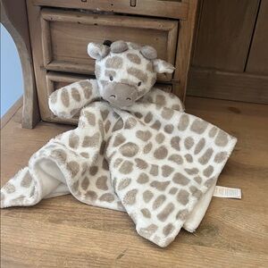 Carter’s Giraffe Lovey Security Blanket Pacifier Holder 14” Square